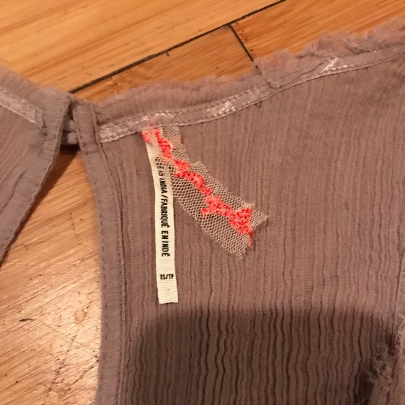 Tank - Picture 5 of 6